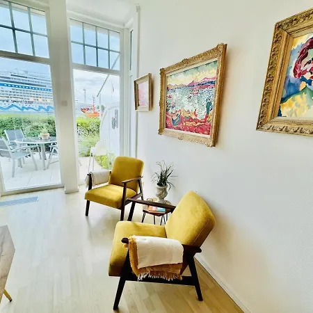 Lotsenhaus, Atelier Meerblick Apartment *
